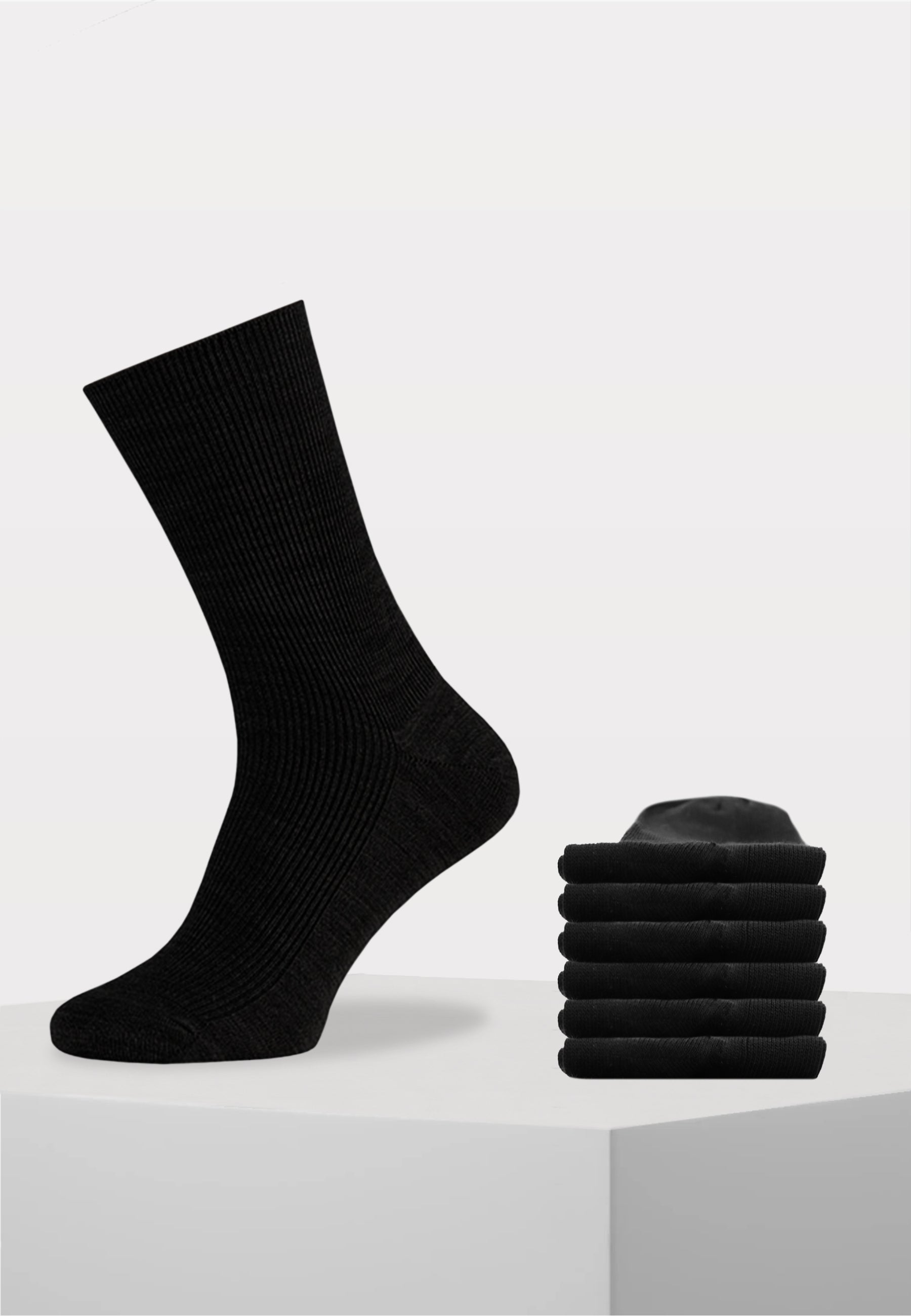 6 paar wollen antipress sokken in de kleur zwart